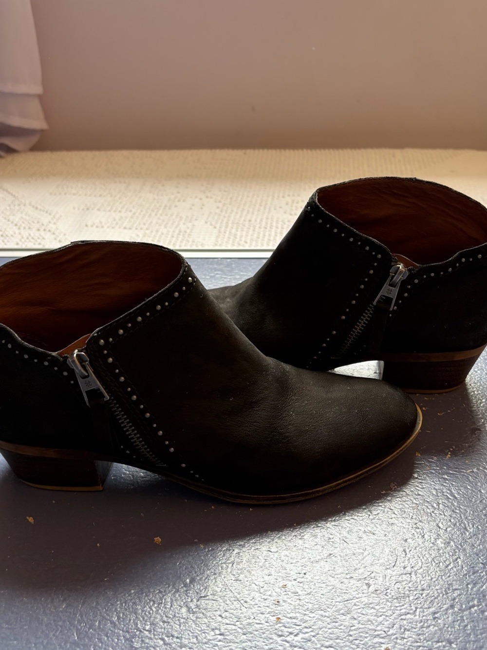 Lucky brand Booties,Size 8 - Picture 8 of 9